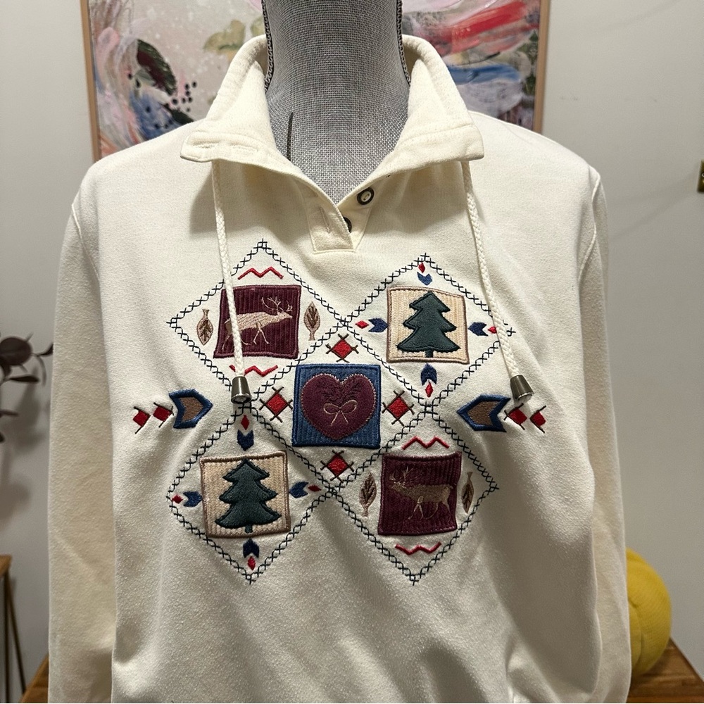Vintage Alfred Dunner Mock Neck Embroidered Sweatshirt (Petite Small)